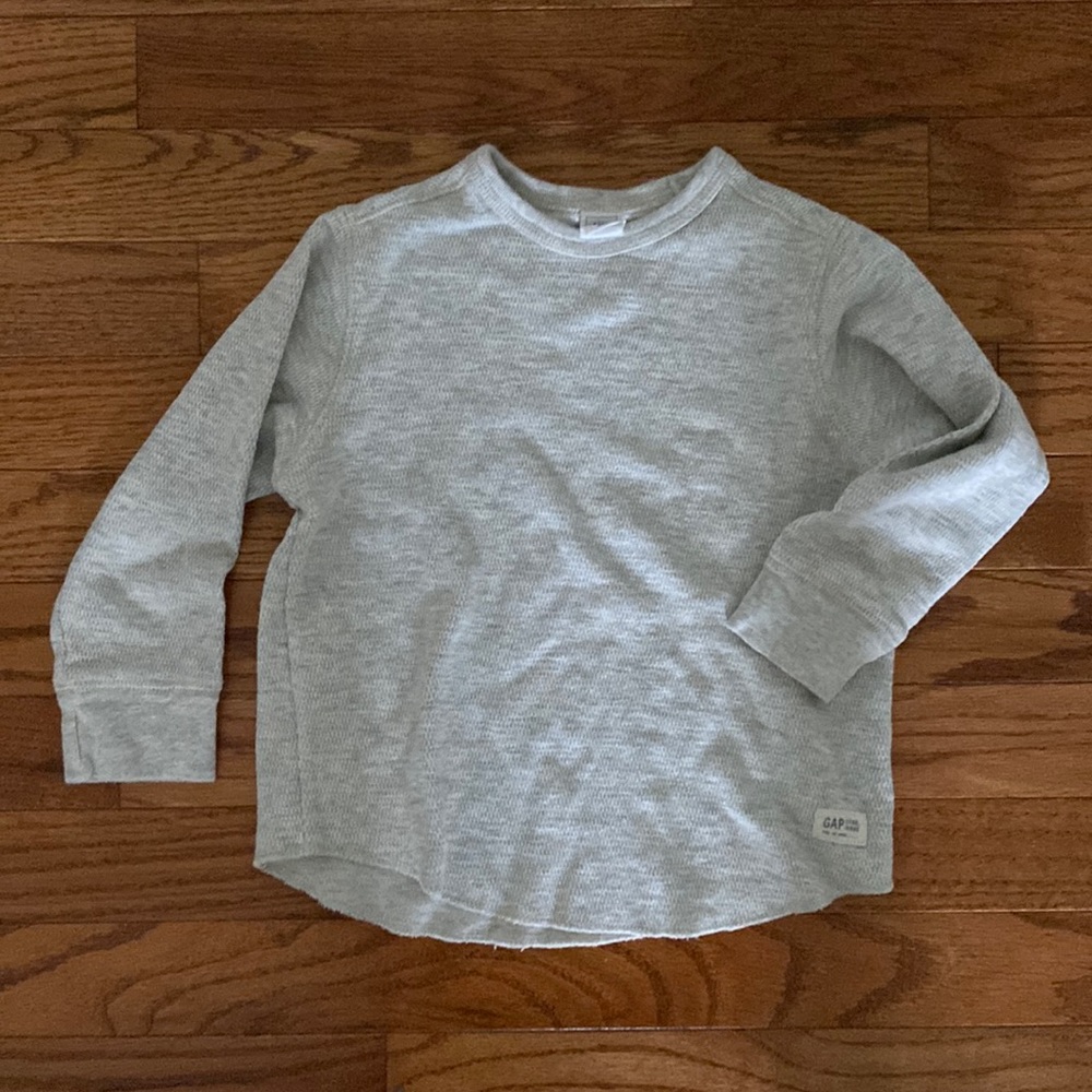 GapKids cream shirt size four